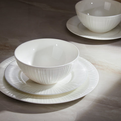 The Beauty of Translucent Dinnerware: Why Light Matters in Fine Tableware