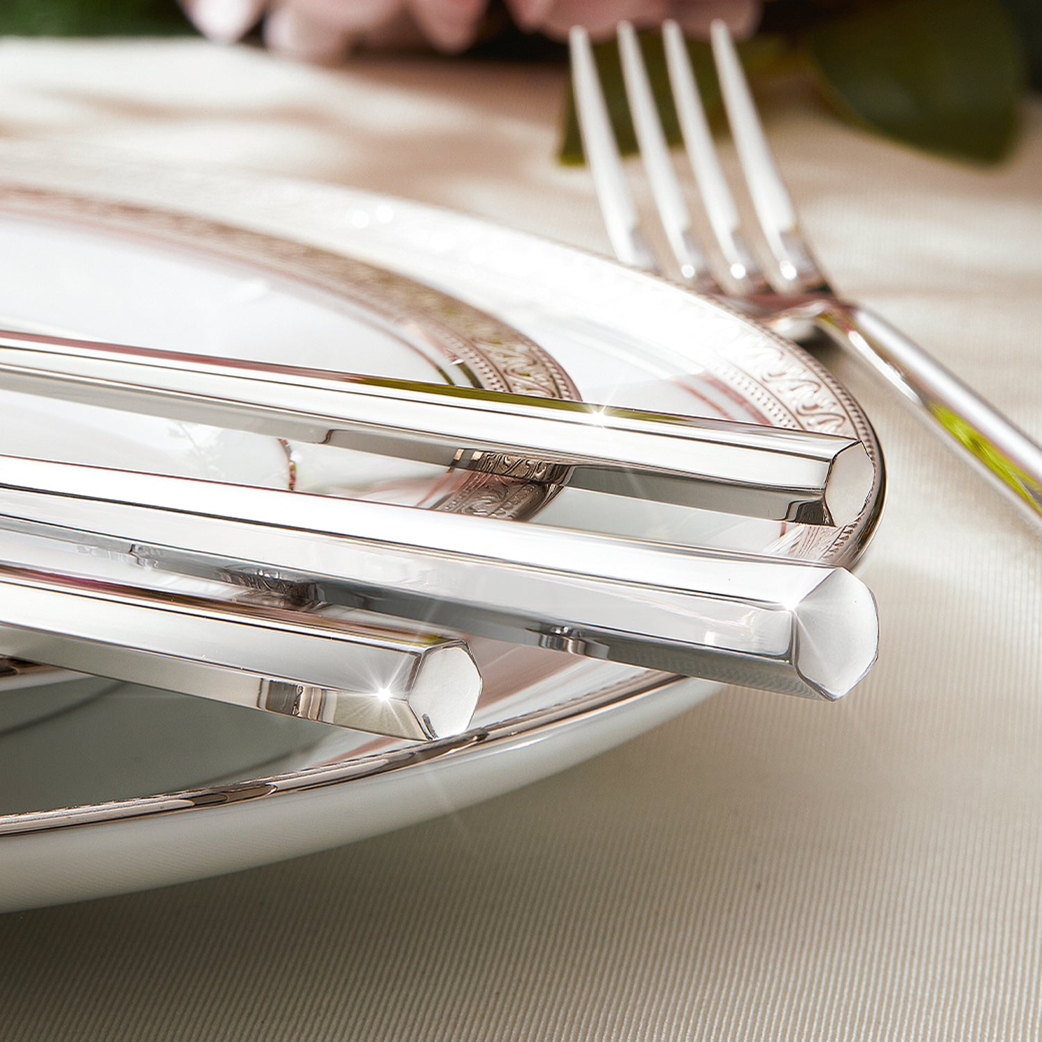 KINGSTONE Silverware Set, 18/10 Stainless Steel Flatware Cutlery Set with Hexagon Handle, for Hotel, Home, Party, Wedding Gift, Mirror Polish and Dishwasher Safe