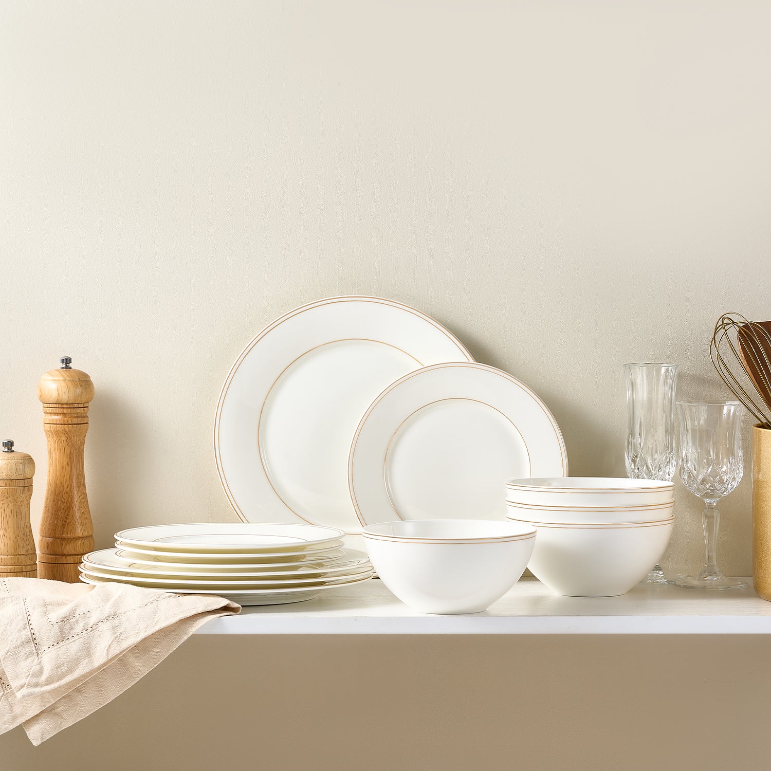 KINGSTONE Bone China Dinnerware Set, Elegant Gold Trim Ceramic Plates & Bowls, Lightweight Translucent Dish Set for Home Dining, Party & Gift