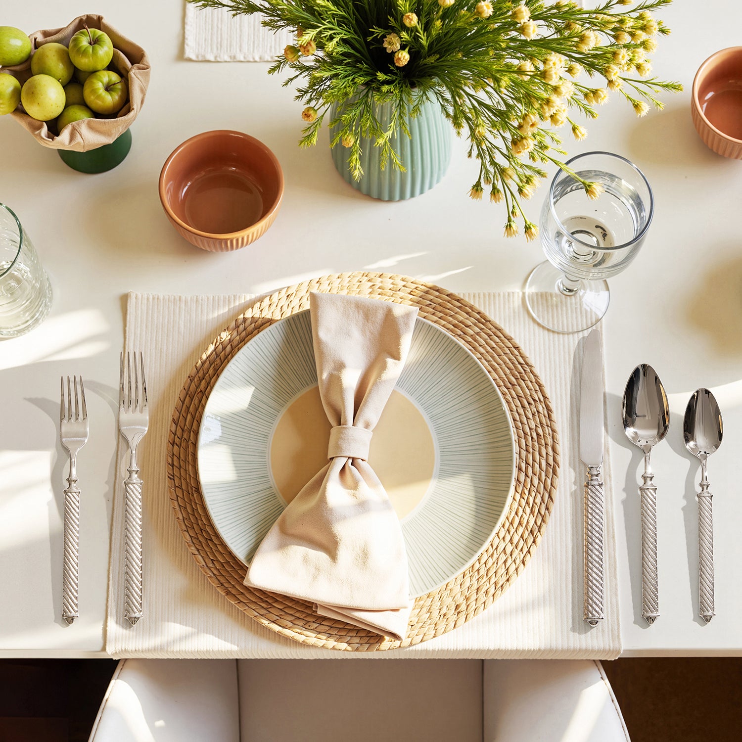 KINGSTONE Retro Rope-Pattern Silverware Set, Flatware Set Cutlery Set Forged with Handcrafted Texture Handles 18/10 Stainless Steel, Dishwasher Safe