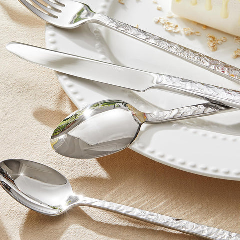 Artisan Traccia 18/10 Stainless Steel Flatware Set