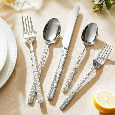 Artisan Traccia 18/10 Stainless Steel Flatware Set