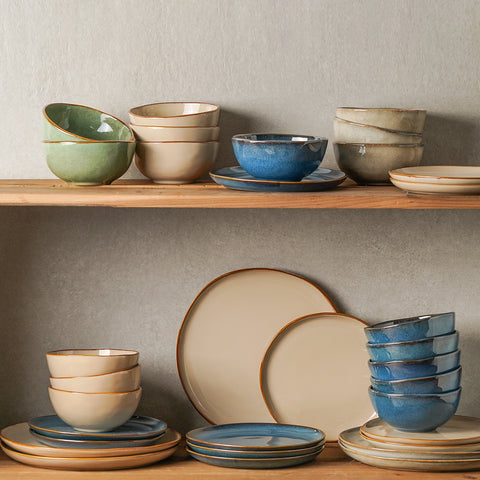 Rustic 24 Piece Dinnerware Set, Service for 8
